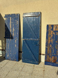 Photo de galerie - Ponçage volets 