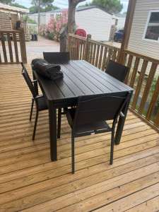 Photo de galerie - Entretien de mobilehome entre les locataires saisonniers
