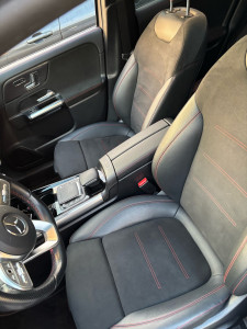 Photo de galerie - Sièges alcantara Mercedes GLA