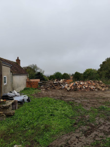 Photo de galerie - Démolition d'un bâtiment prêt a tomber 