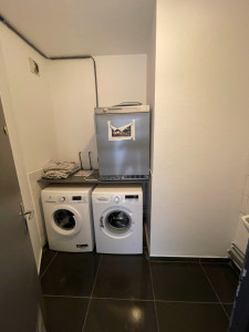 Photo de galerie - Peinture et pose de tablette 