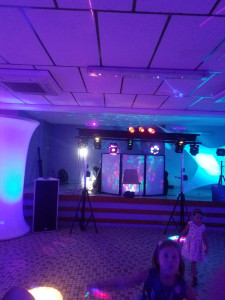 Photo de galerie - Podium sud animation 31