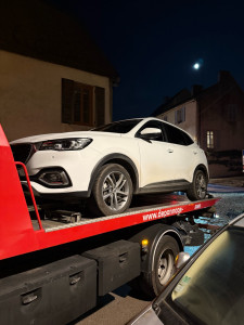 Photo de galerie - Remorquage S.U.V MG