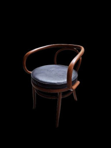 Photo de galerie - Réalisation d'un coussin confort pour ce fauteuil de bureau 