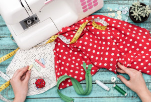 Photo de galerie - Confection ourlet retouche et autres




