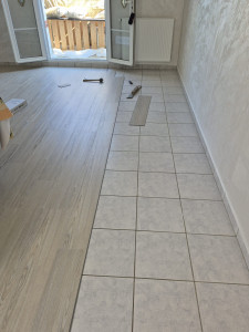 Photo de galerie - Pose de parquet et carrelage