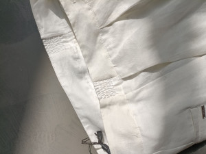 Photo de galerie - Reprise de taille pantalon 