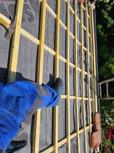 Photo de galerie - Travaux réalisés par moi même bache de protection toiture contre liteaux et liteaux 