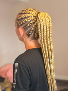 Photo de galerie - Nattes collées avec rajout 