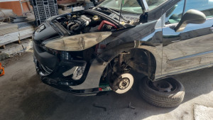 Photo de galerie - Réparation voiture