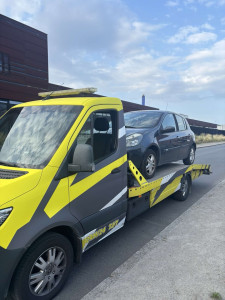 Photo de galerie - Transport de véhicules - Remorquage