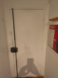 Photo de galerie - Pose de serrure 3 points et blindage de la porte