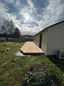 Photo de galerie - Terrasse bois sur plots 