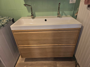 Photo de galerie - Pose double vasque et meuble  . branchement  et évacuation plomberie 