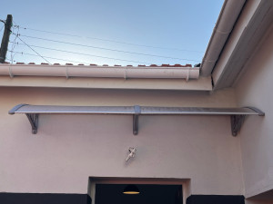 Photo de galerie - Installation, protection pluie