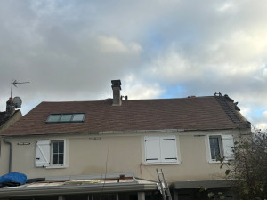 Photo de galerie - Rénovation de toiture tuiles plates 