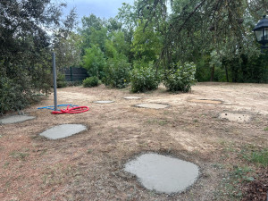 Photo de galerie - Terrassement et viabilisation : Création d’une cabane dans les bois sur plots béton 