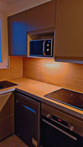 Photo de galerie - Montage des cuisines remplacement le plans de travail avec carrelage 