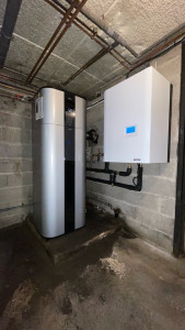Photo de galerie - Installation pompe à chaleur et ballon thermodynamique en remplacement d’une chaudière au fioul vétuste 