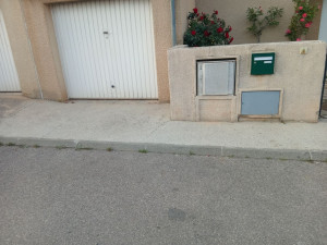 Photo de galerie - Nettoyage anti mousse mur et sol résultat impeccable 