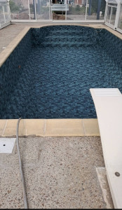 Photo de galerie - Ms piscines rénove votre piscines (changement de liner, de membrane...)
rénovation de coque si besoin.