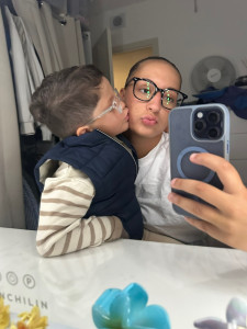 Photo de galerie - Très proche de mon frère, j’ai l’a habitude avec les enfants, je m’occupe de lui depuis sa naissance 