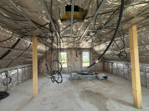 Photo de galerie - Tirage de gaines et installation de pieuvres électriques. Travail soigné et conforme aux besoins de l’installation.