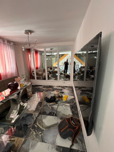 Photo de galerie - Pause, miroir