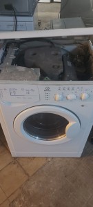 Photo de galerie - Reparation tout type de machine a laver et la vaisselle
