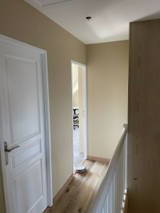 Photo de galerie - Peinture couloir + porte 