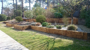 Photo de galerie - Création de massif sur élevé en bois 