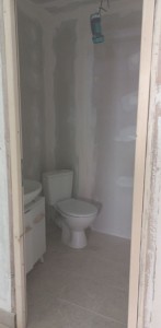 Photo de galerie - Installation WC et lavabo .