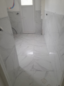 Photo de galerie - Pose sol et faience arrière  cuisine
