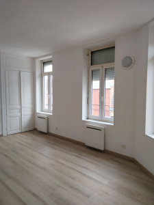 Photo de galerie - Remplacement parquet avec reagreage 
