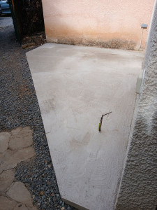 Photo de galerie - Remplacement de  l’ancienne terrasse. 
cofrage treillis.  béton.