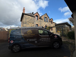 Photo de galerie - Vérification étanchéité toiture gratuite 