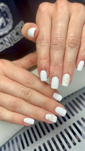 Photo de galerie - Semi permanent / nail art 