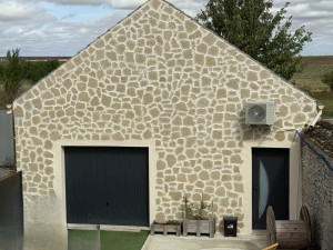 Photo de galerie - Pose de pierre de parement béton effet pierre