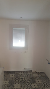 Photo de galerie - Après réalisation d'une couche de Ratissage et deux couche de peinture 