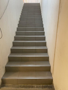 Photo de galerie - Carrelage escalier 
