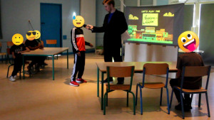 Photo de galerie - Animation: 
anniversaire, évènement ou tout autre animation.
mais aussi suivant mes possibilités
Garde d'enfant: après l'école aide au devoir, aller chercher l'enfant a l'école, faire des activités ludique ou éducative une fois rentrer.
