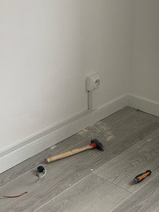 Photo de galerie - Installation des prises 