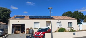 Photo de galerie - Pose de panneaux solaires photovoltaïques en auto consommation 
