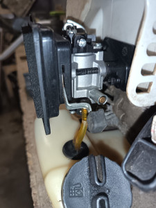 Photo de galerie - Remise à neuf et réglage carburateur débroussailleuse.