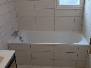 Photo de galerie - Baignoire posée après, travail propre et soigné ✅