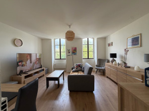 Photo de galerie - Pose d’un parquet pour l’appartement loué par mon client