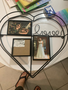 Photo de galerie - Qlq petites créations pour vous montrer les imaginations que j’ai… et montrer que je bricole un peu… j’apprends sur le tas et j’adore ça 