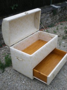 Photo de galerie - Création d'une malle à tiroir