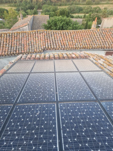 Photo de galerie - Nettoyage panneau solaire 
