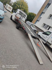 Photo de galerie - Contacté pour tout remorquage 